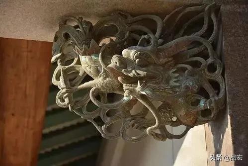 潮汕民間廣為流傳的一個典故：“一條牛索激死三個師傅”