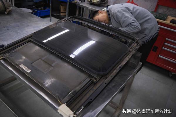 「致臻匠心」修復一臺大眾途銳,勇攀高峰後再成為逆轉時間的焦點 「致臻匠心」修復一臺大眾途銳,勇攀高峰後再成為逆轉時間的焦點