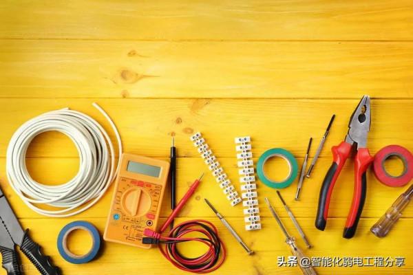 搞弱電工程，你得十八般武藝樣樣精通，看弱電人都會使用什麼工具
