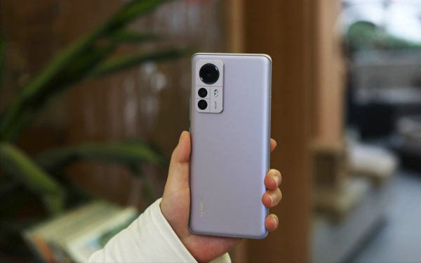 比一加10Pro還醜，OPPO Find系的設計團隊該全炒了嗎？