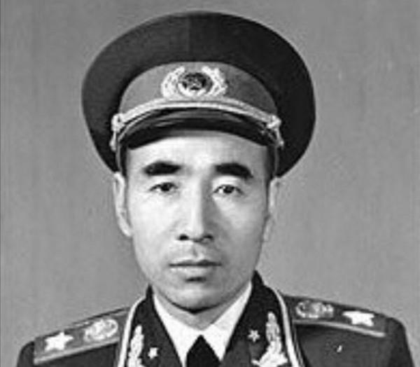 解放軍十大名將中，五大虎將誰最強？再來看這五位驍將