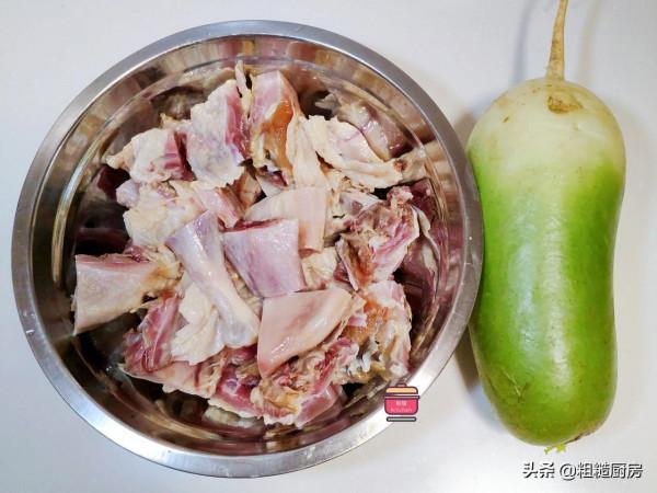 冬天寒冷乾燥，要多喝這道湯，營養滋潤不油膩，驅寒暖胃身體棒