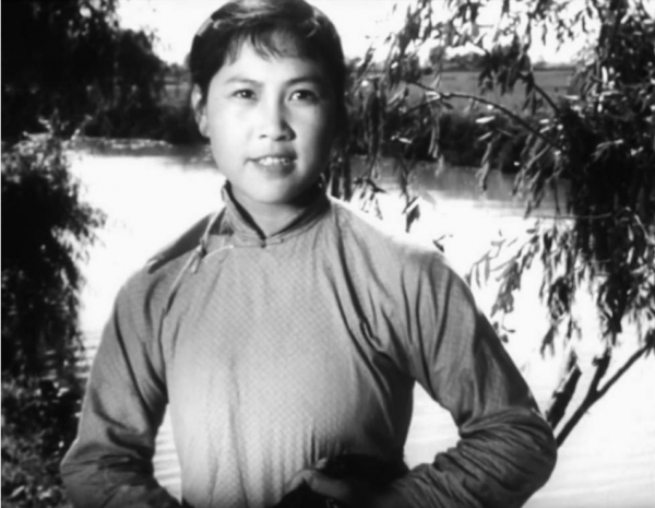 《柳堡的故事》為何催人淚下，電影浪漫，歌曲動聽，原型悽美