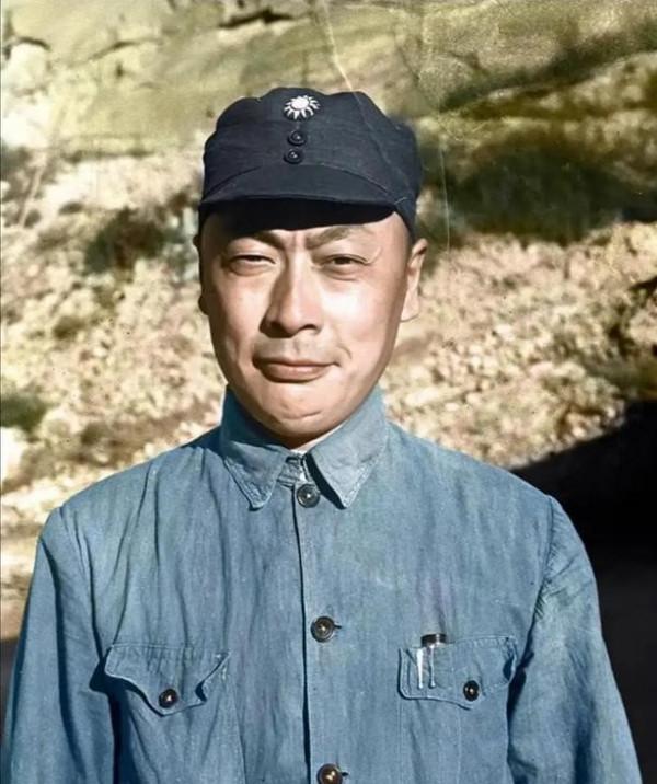 黃克誠晚年反對修改對毛主席的稱謂：感情上過不去，還是毛主席好