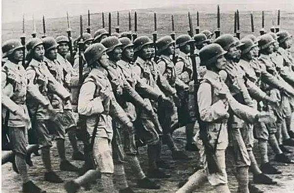 國軍海軍總司令桂永清:“一流人才犧牲在南京了,我是二流人才” 國軍海軍總司令桂永清:“一流人才犧牲在南京了,我是二流人才”