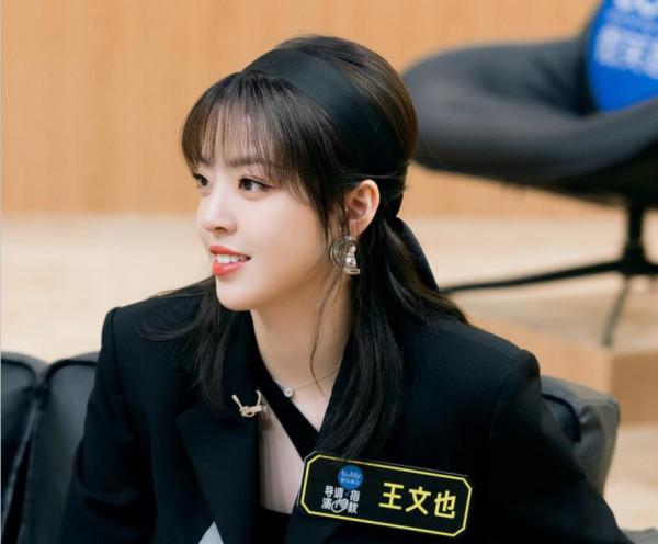 製片人尬誇,李誠儒啞火,星二代讓《導演請指教》更“真實”了 製片人尬誇,李誠儒啞火,星二代讓《導演請指教》更“真實”了