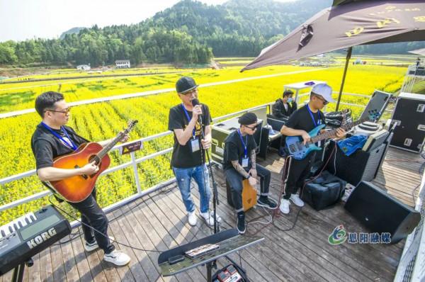 「圖集」直擊恩陽首屆油菜花節現場