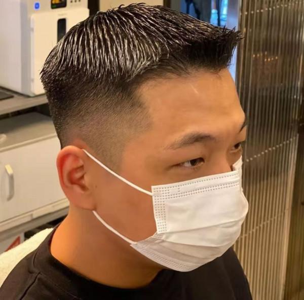 髮質粗硬只能留寸頭?這幾款髮型“專治”炸毛,酷帥又有男人味 髮質粗硬只能留寸頭?這幾款髮型“專治”炸毛,酷帥又有男人味