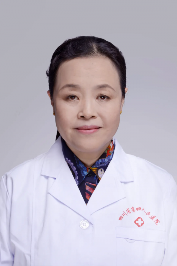 82歲老人半個月不能進食以為是食管癌，結果是肉堵食道