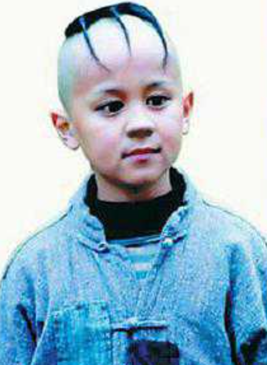 8歲演“三毛”走紅,與孫儷是同班同學,如今的孟智超怎麼樣了? 8歲演“三毛”走紅,與孫儷是同班同學,如今的孟智超怎麼樣了?