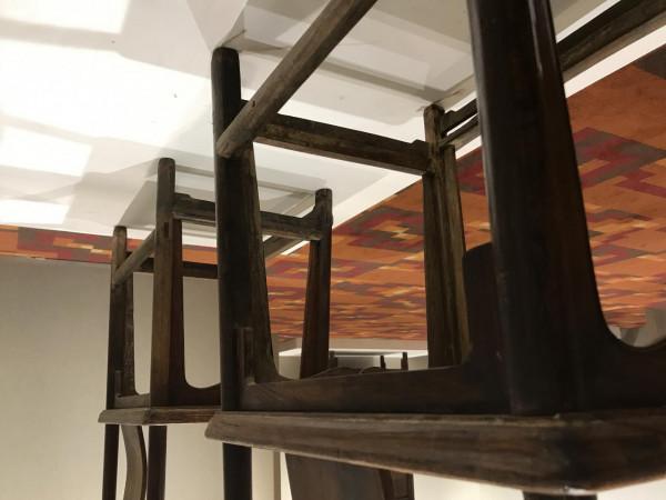 木質特徵不算典型，清黃花梨燈掛椅69萬成交