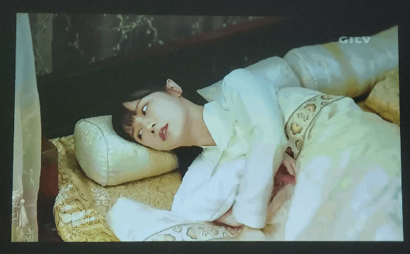 能裝進揹包的“家庭影院”，宏碁 PV11a 掌上投影儀分享體驗