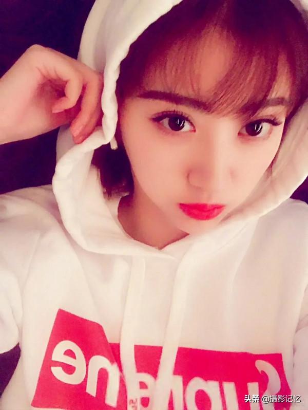 景甜:青澀的甜甜 景甜:青澀的甜甜