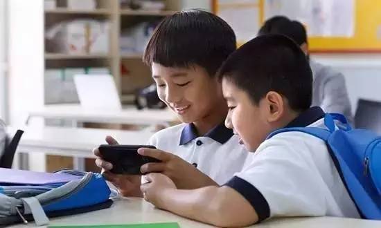 2020年生育率暴跌，國家重磅出手，不利於提高生育率的行業危險了