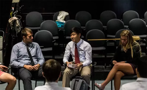 3萬“小”留學生的家庭困局:花費千萬骨肉分離,一切都值得嗎? 3萬“小”留學生的家庭困局:花費千萬骨肉分離,一切都值得嗎?