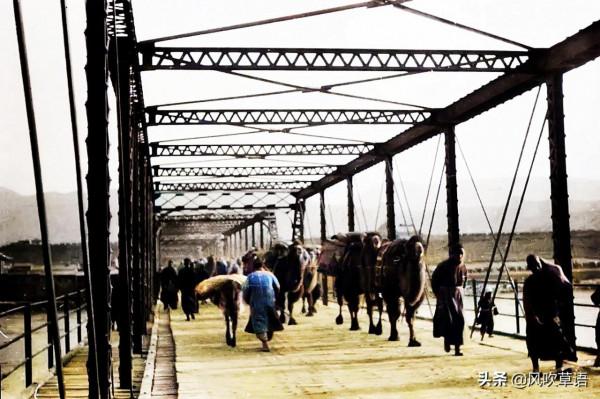 1934年的“天下黃河第一橋”，記錄下當年蘭州最真實的歷史風貌