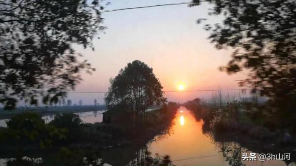 江漢平原上的日落時分