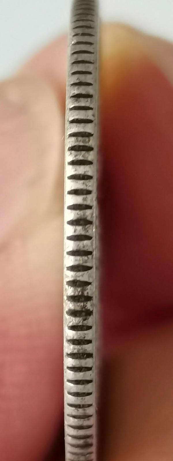 東三省造宣統元寶庫平一錢四分四釐中心梅花 東三省造宣統元寶庫平一錢四分四釐中心梅花