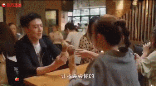 反派生活大揭秘：被吐口水、扔雞蛋，還有人被岳父質疑家暴