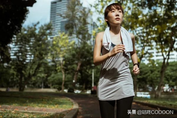 號稱最佳減肥方式的空腹晨跑,真的有那麼神奇嗎? 號稱最佳減肥方式的空腹晨跑,真的有那麼神奇嗎?