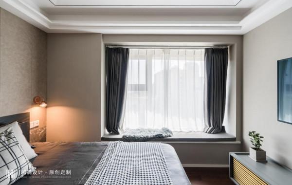 追光者 | 新與舊、黑與白、光與暗、打造平衡空間美學