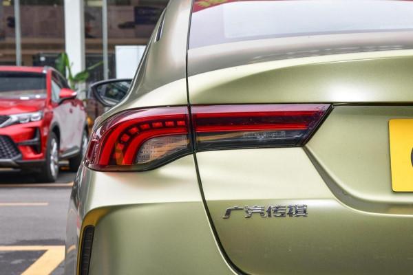 國產&OpenCurlyDoubleQuote;小鋼炮&rdquo;不到10萬起，6&period;95秒破百，傳祺影豹究竟有多強？