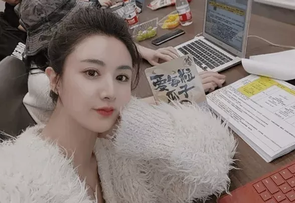 馬斯克今年將納稅110億美元！薇婭逃稅被罰13.41億