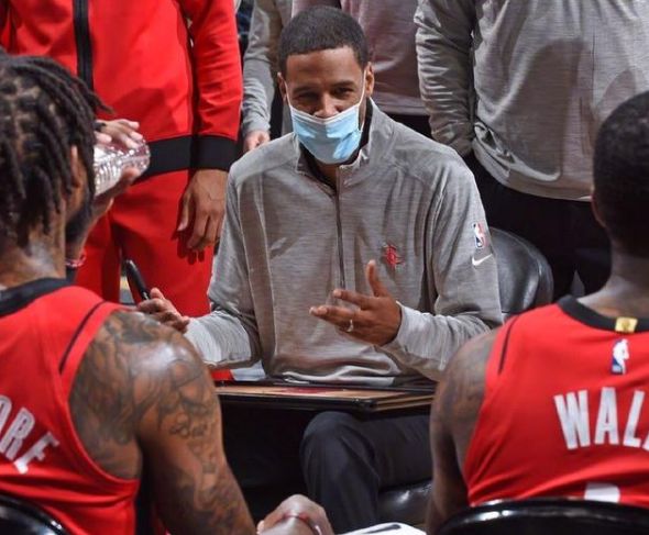 火箭內訌，格林出面輕鬆化解！伍德隔扣沃拉，幫布魯克斯出氣