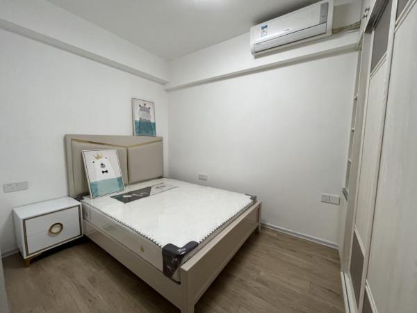 93㎡現代簡約風:簡單的裝修演繹著一種低調的奢華 93㎡現代簡約風:簡單的裝修演繹著一種低調的奢華