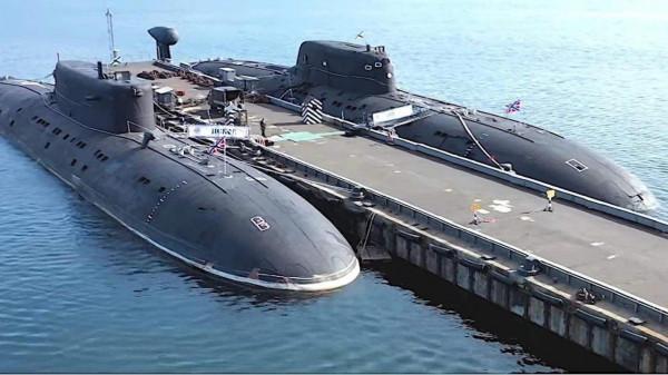 事情越鬧越大，英國聲吶曾擊中俄潛艇，挪威海底光纜也被切斷