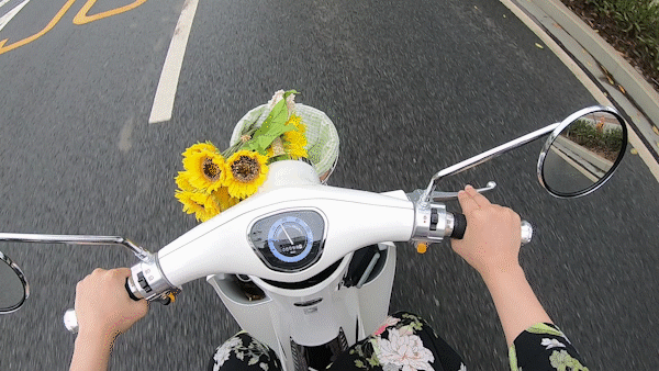 夏日小清新,復古文藝彎梁代表作!試駕宗申YAMI 夏日小清新,復古文藝彎梁代表作!試駕宗申YAMI