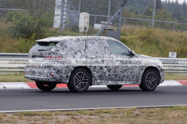 有望2022年釋出 全新寶馬X1路試諜照曝光 大燈很特別 有望2022年釋出 全新寶馬X1路試諜照曝光 大燈很特別