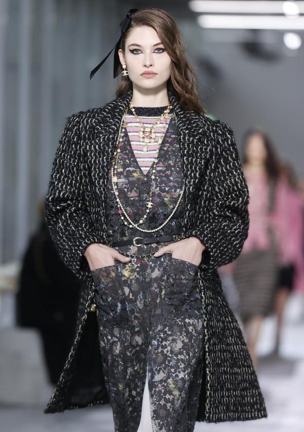 香奈兒2021/22高階手工坊系列時裝秀