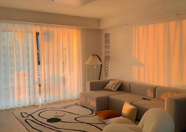 為省錢，53歲阿姨堅持“窮裝”，實用性反而只增不減，適合過日子