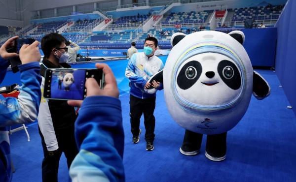 雞蛋裡挑骨頭！美媒&OpenCurlyDoubleQuote;找茬&rdquo;犯眾怒，中國：搬起石頭砸自己腳