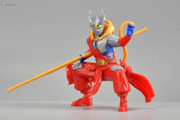 78官測:萬代 哪吒戰袍銀河&;關羽泰塔斯&;孫悟空戰袍賽羅奧特曼 78官測:萬代 哪吒戰袍銀河&;關羽泰塔斯&;孫悟空戰袍賽羅奧特曼