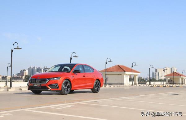 A級車尺寸天花板 換獨立後懸 PRO版明銳讓卡羅拉思域汗顏 A級車尺寸天花板 換獨立後懸 PRO版明銳讓卡羅拉思域汗顏