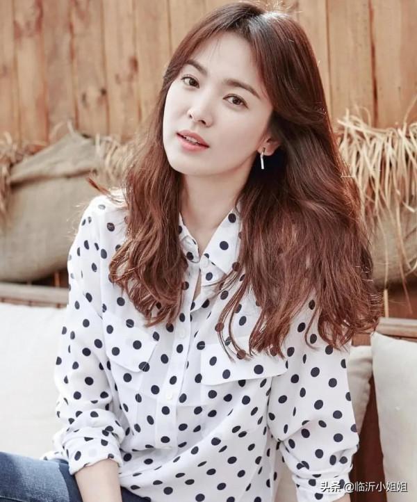 宋慧喬，高貴典雅的氣質女神，少女般的容顏讓人心曠神怡