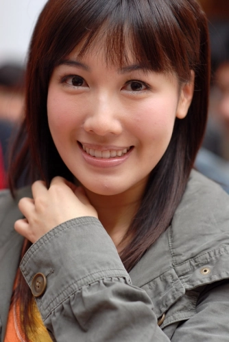 開民宿、辦潮牌、演高中生,大灣區姐姐,才是吃了防腐劑吧 開民宿、辦潮牌、演高中生,大灣區姐姐,才是吃了防腐劑吧