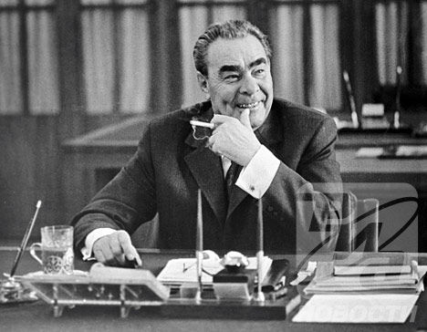 斷腿不下戰場，單挑百人搶回戰友遺體，俄羅斯&OpenCurlyDoubleQuote;平頭哥&rdquo;折服普京