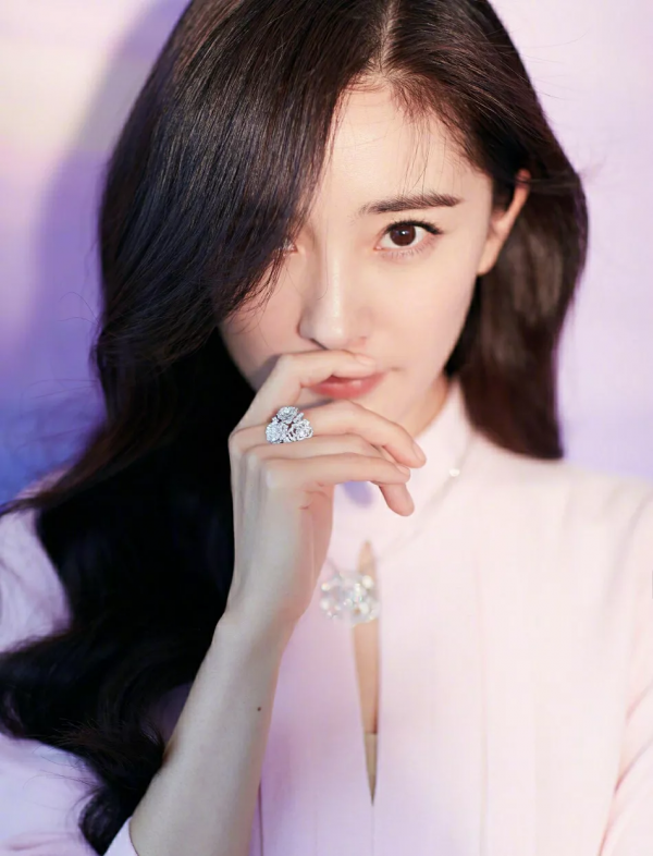 楊冪：愛你久久寫真集（一）