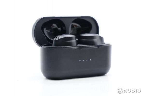 支援無線充電,綜合續航32小時,TOZO NC7真無線降噪耳機拆解 支援無線充電,綜合續航32小時,TOZO NC7真無線降噪耳機拆解