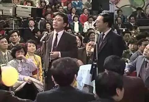 相聲大咖第一次春晚作品對比，水平高低很明顯