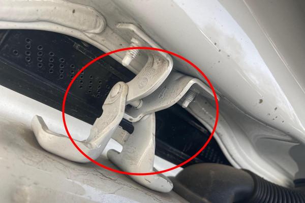 16萬買個車標玩兒？官方認證賓士GLA200，銷售原話：這車沒修過