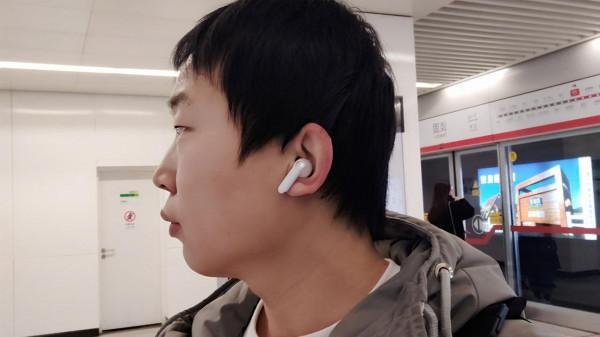 300元內高性價比藍芽耳機推薦，泥炭SoundPEATS Air3好看更好用