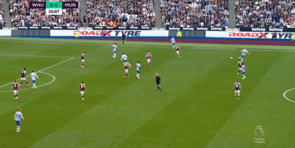 索帥臨場連改3次戰術,全隊耐心終獲回報,紅魔們我們贏球一起狂 索帥臨場連改3次戰術,全隊耐心終獲回報,紅魔們我們贏球一起狂