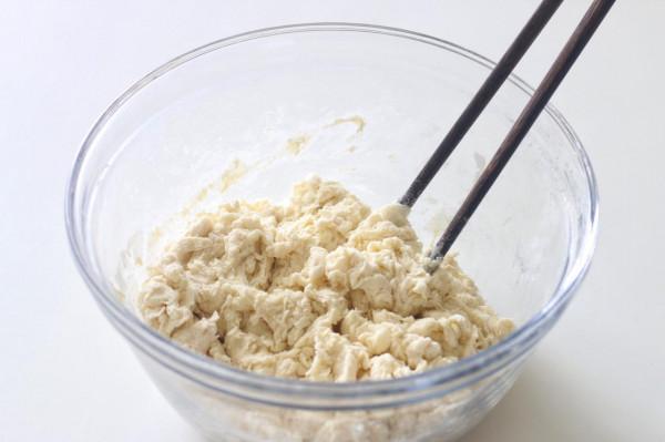 豬肉降到9塊，烙幾個火燒，滷1鍋肉，剁碎一夾，太香了