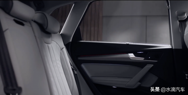 售39.68萬起 增RS燃速版本/配專屬車漆 2022款奧迪Q5L上市 售39.68萬起 增RS燃速版本/配專屬車漆 2022款奧迪Q5L上市