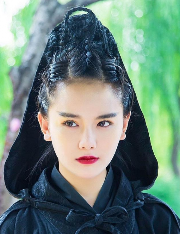 網紅和明星有壁！撞臉新垣結衣的網紅進軍演藝圈，真實長相引熱議