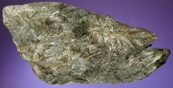 100種漂亮礦石，讓你大開眼界！還有鑑別方法哦